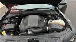 کرایسلەر 300